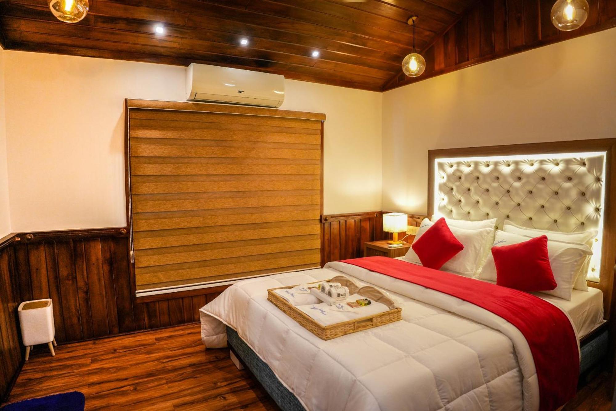 Why Not Houseboat 호텔 Alappuzha 외부 사진