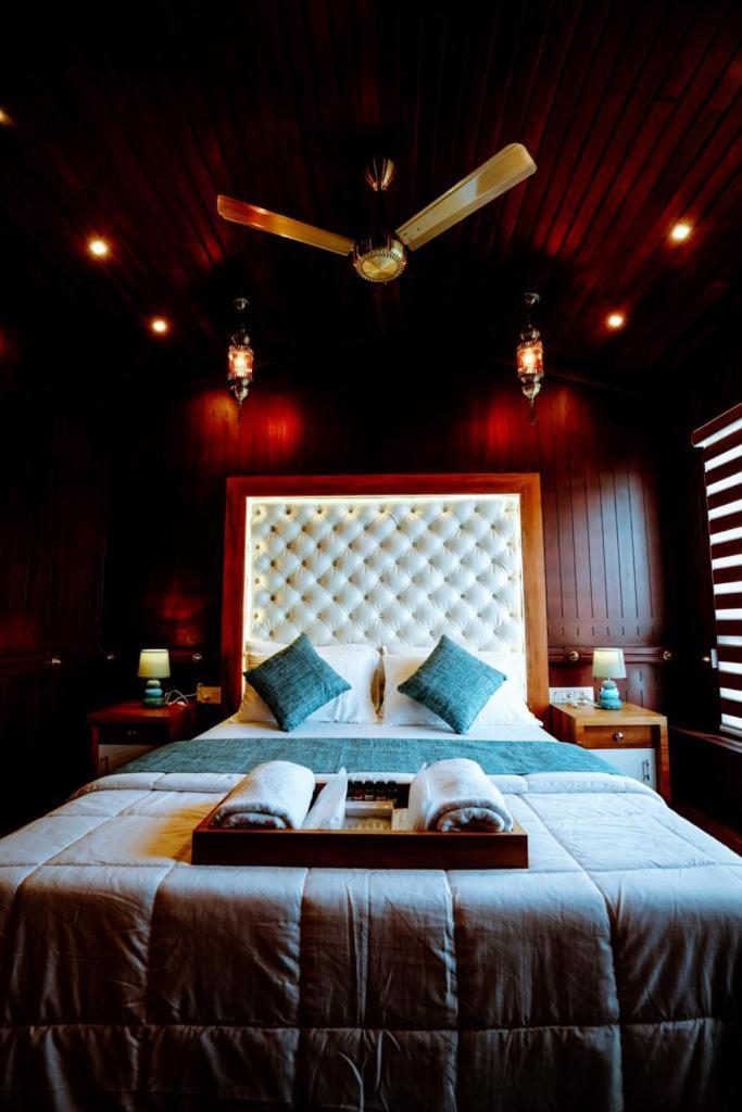 Why Not Houseboat 호텔 Alappuzha 외부 사진