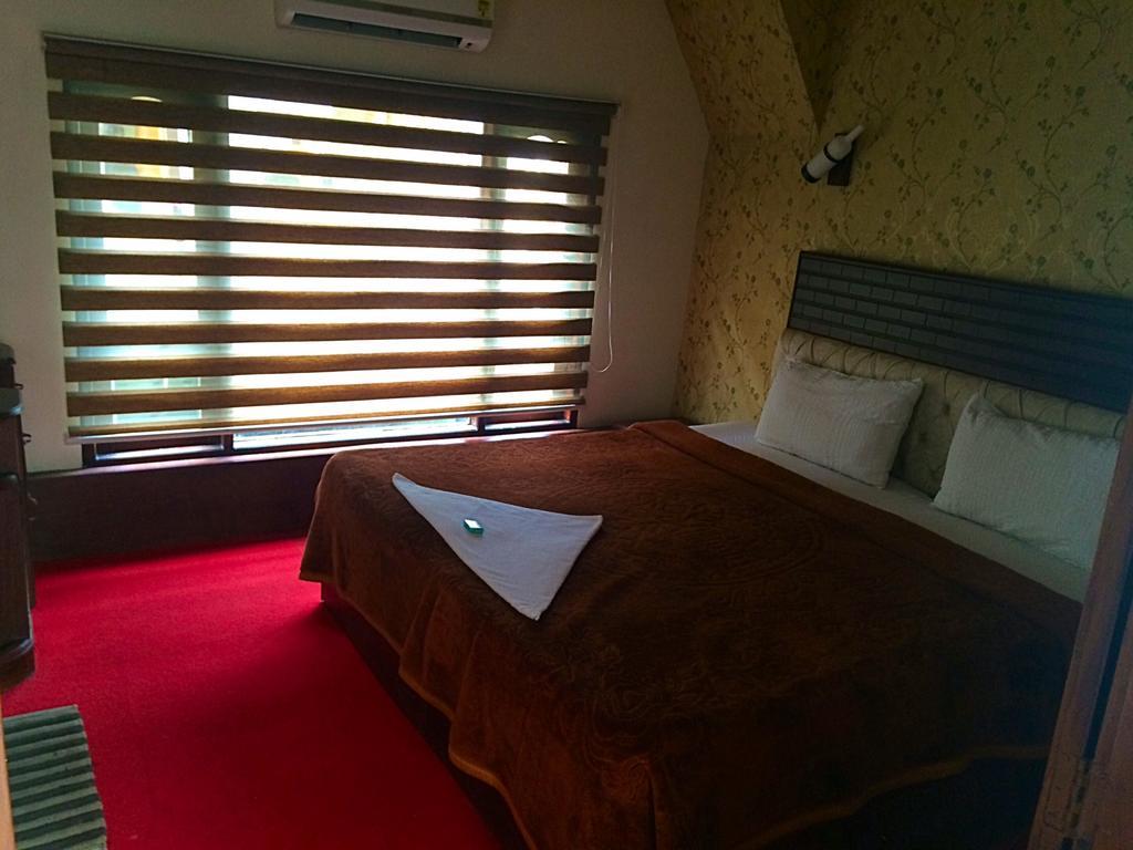 Why Not Houseboat 호텔 Alappuzha 외부 사진